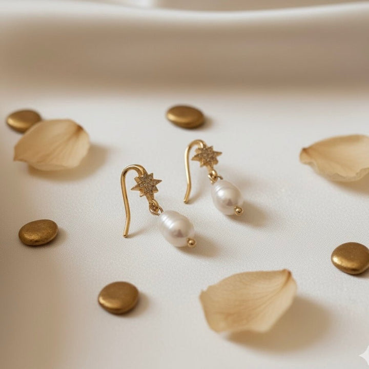 Elodie - Orecchini con perla di fiume e stella in zirconi – placcati oro 18K - Duestelle Italia