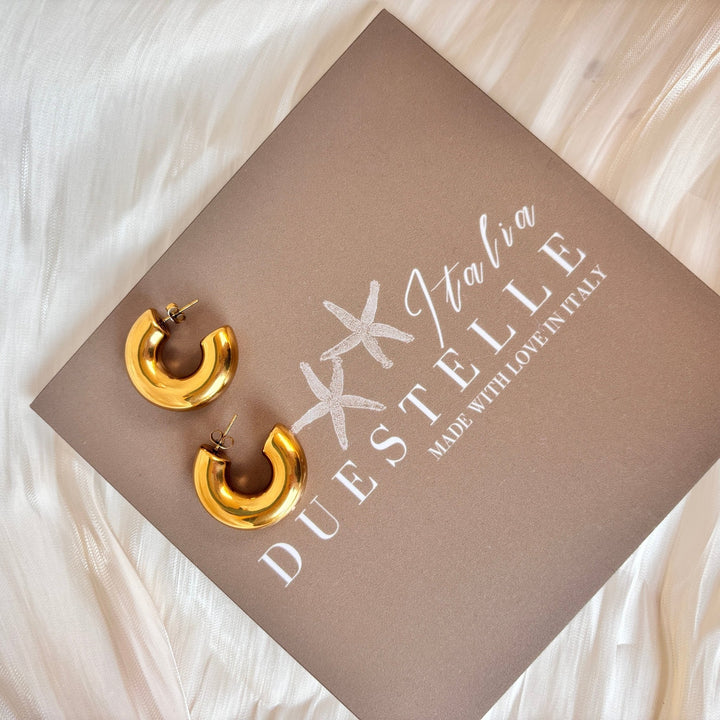 Gold Crescent Hoop - Duestelle