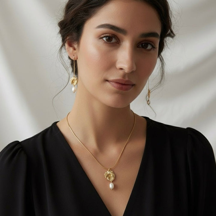 Madeline Pearl Dangle Earrings - large - Duestelle Italia