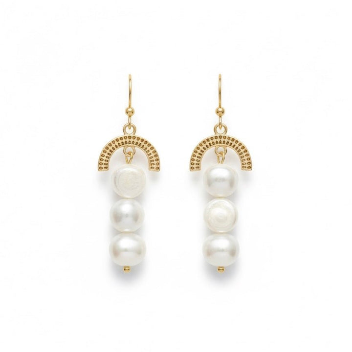 Modern Muse - Orecchini con perle di fiume in acciaio placcato oro – Handmade in Italy - Duestelle Italia