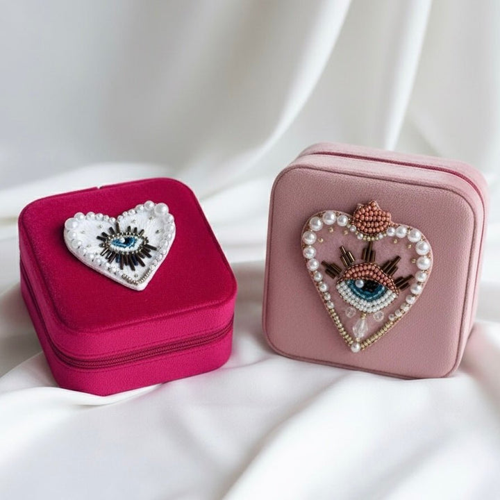 Portagioie da viaggio in velluto Occhio Protettivo Fuchsia - Duestelle Italia