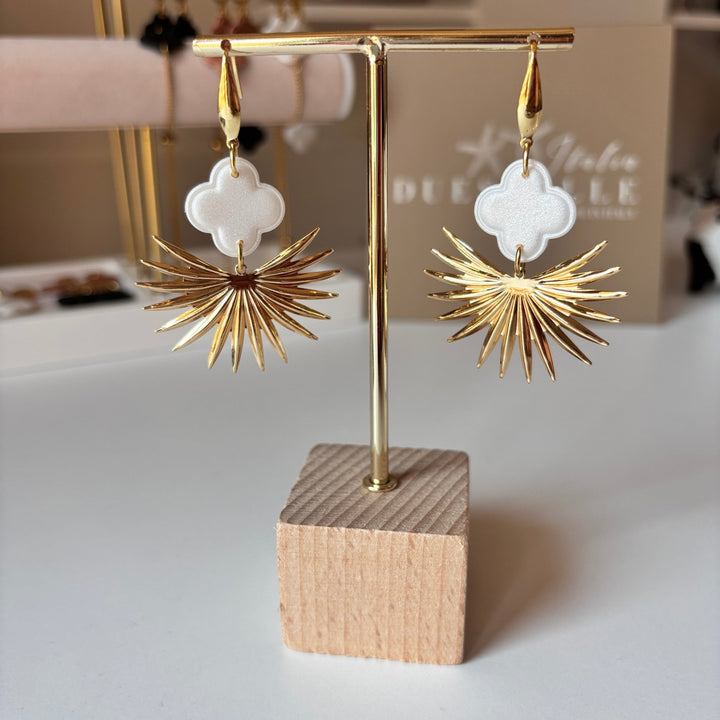 PURE CLOVER - STATEMENT EARRINGS - Duestelle