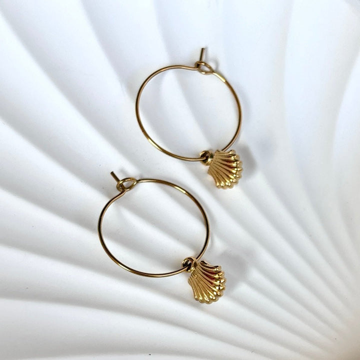 Tiny Treasure Hoops - Duestelle