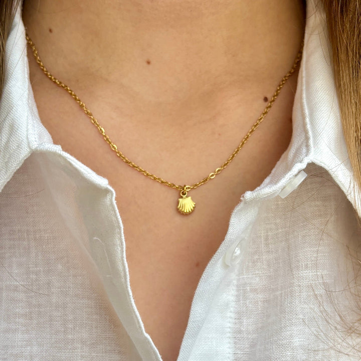 Tiny Treasure Necklace - Duestelle